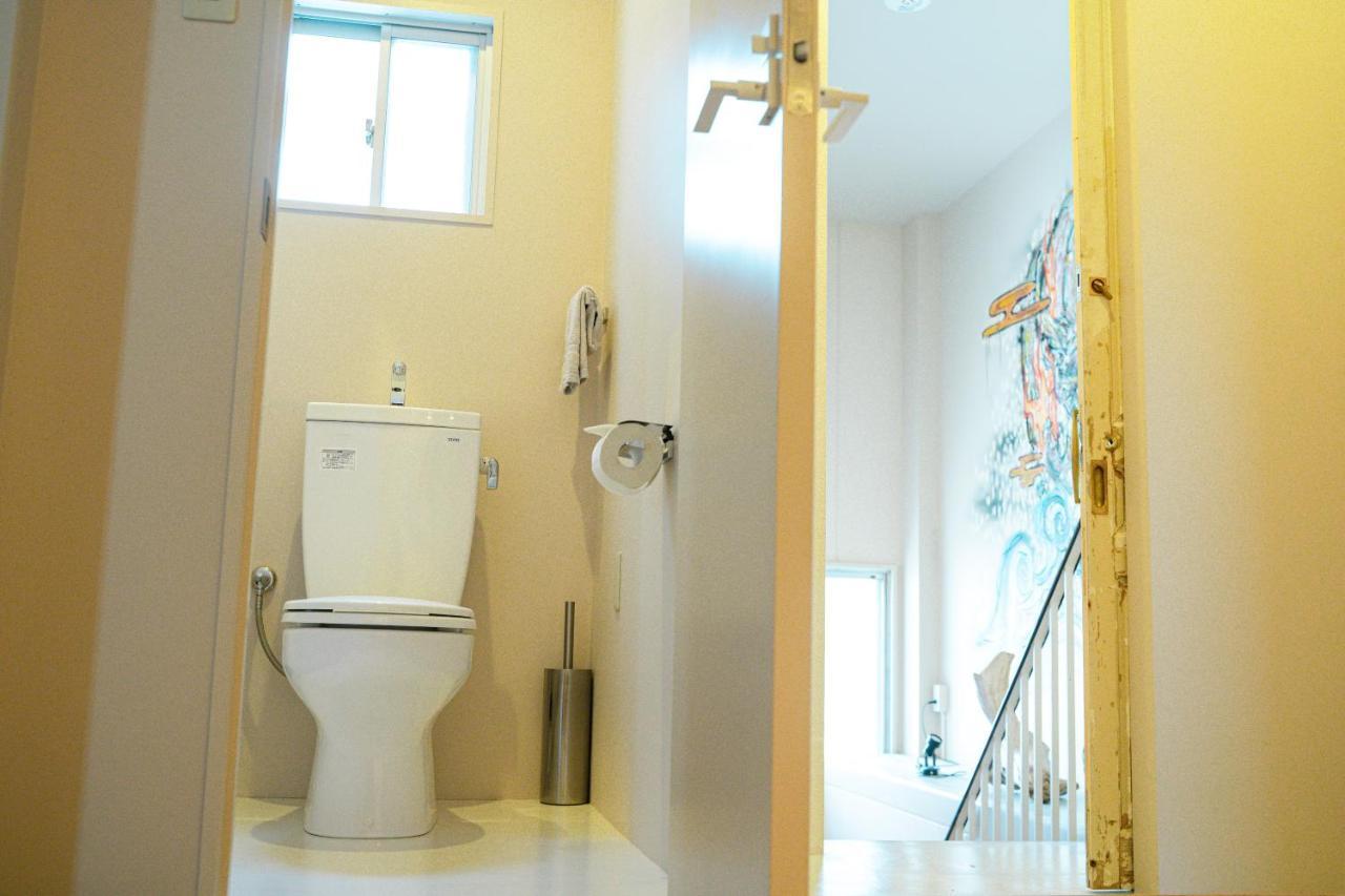 D3 Hotel Gallery3 Osaka Bagian luar foto